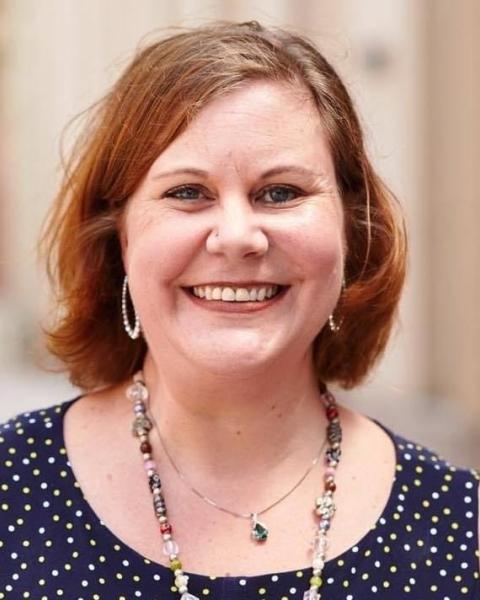 Colleen Glenney headshot