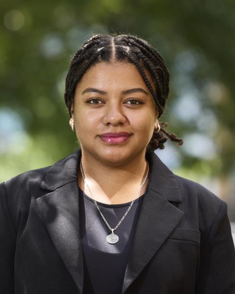 Ilse Bellido Richards headshot