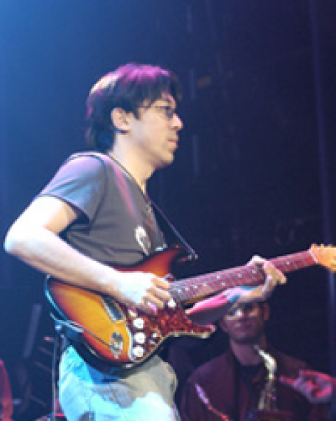 tomo fujita guitar