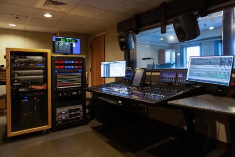 150-168 Studio control room