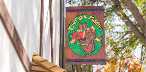 Cat and Fiddle restaurant sign
