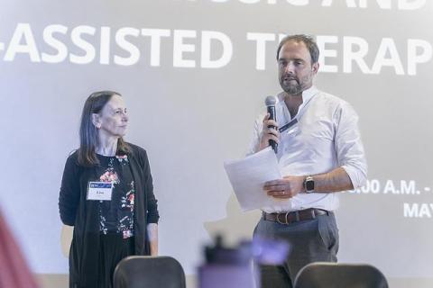 An image of two speakers.