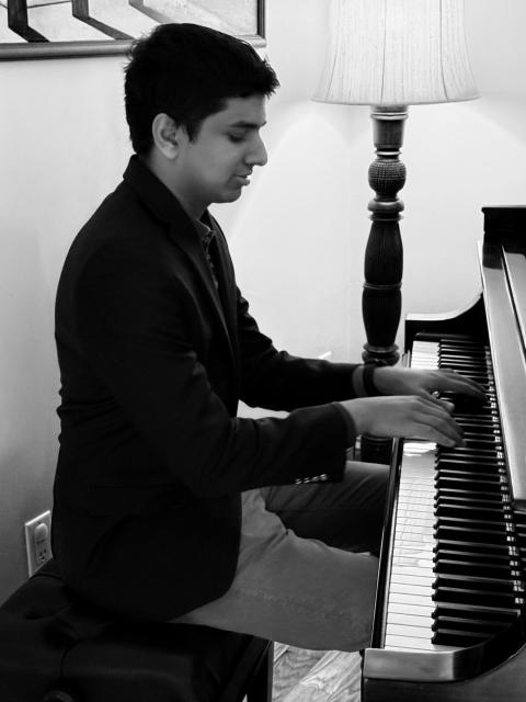 Sriram Narayanan playing piano