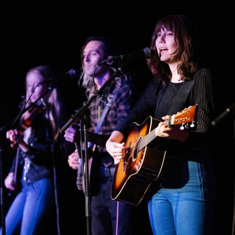 molly tuttle at gala