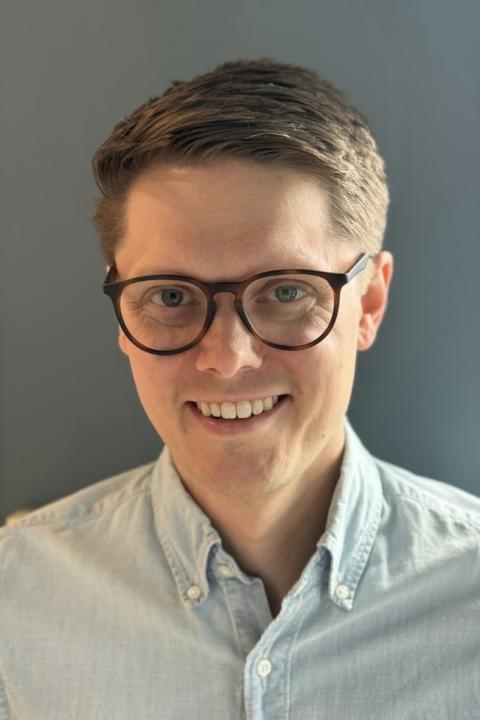 Chris Perry Image