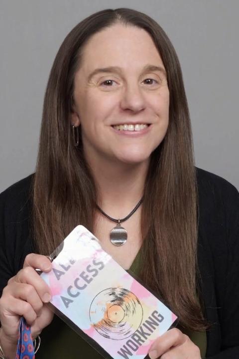 Julie Viscardi-Smalley Image