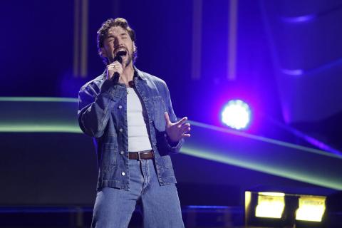 Brandon Diaz on The Voice