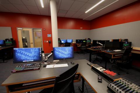 150-B58 technology lab
