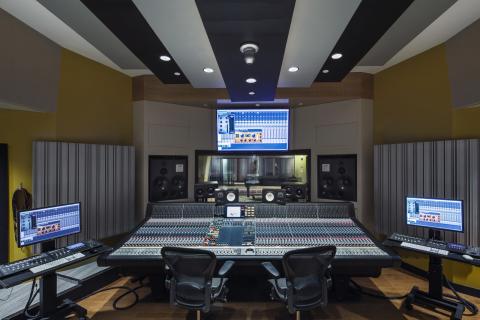 professional music studios mixer