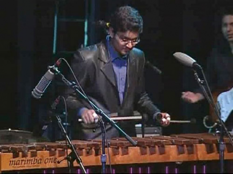 Ramu Thiruyanam performs at Berklee.